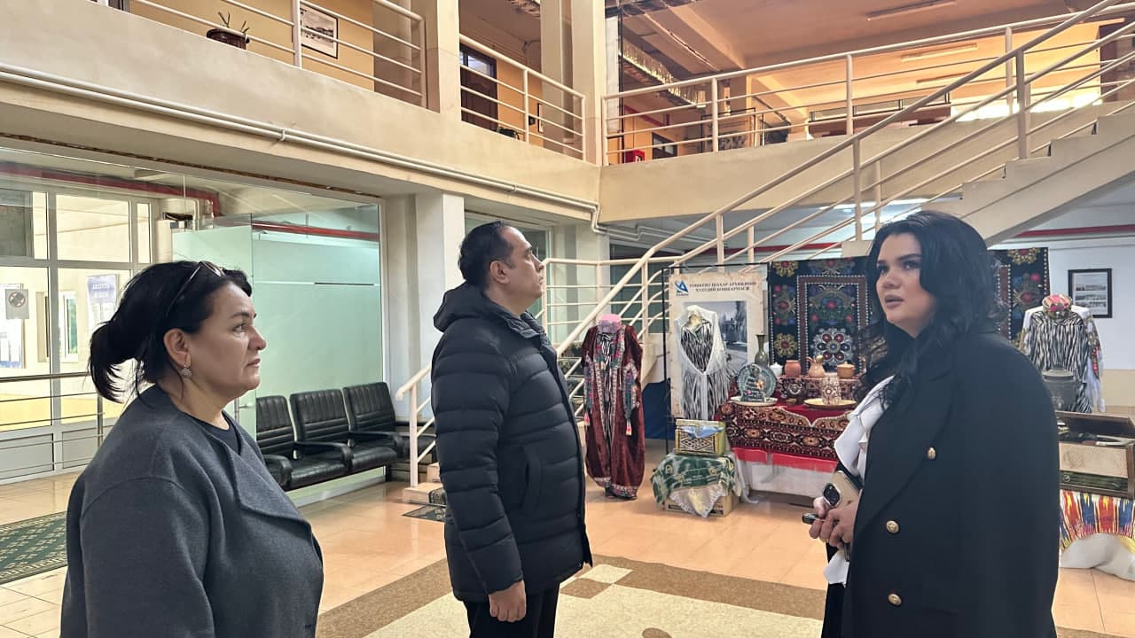 “Oʻzarxiv” agentligi direktori U. Yusupov Toshkent shahar markaziy davlat arxivida boʻldi