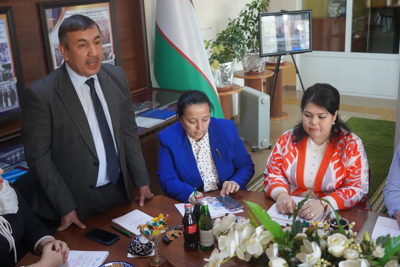 O‘zbekiston Ilmiy-texnika va tibbiy hujjatlar milliy arxivi binosida “Ilm va ayol: barqaror jamiyat sari” mavzusida davra suhbati tashkil etildi.