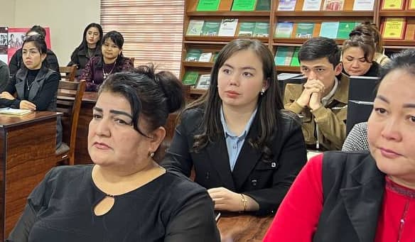 Jizzax viloyat arxiv ishi hududiy boshqarmasida korrupsiyaga qarshi kurashishga qaratilgan "Halollik vaksinasi" mavzusida seminar tashkil etildi.