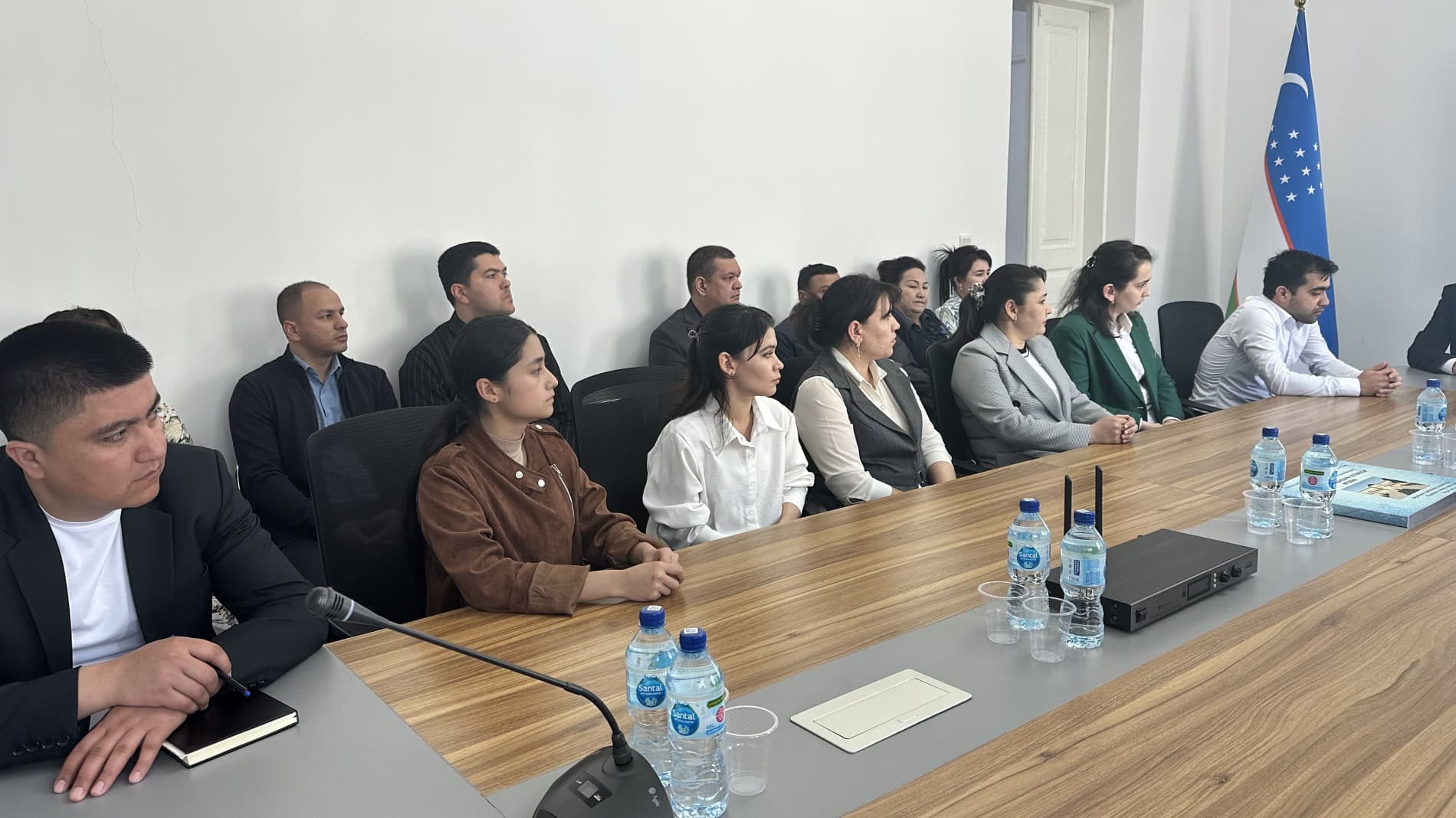 «Ўзархив» агентлиги директори У. Юсупов Хоразм вилоятидаги Ёш архивчи ходимлар билан учрашув ўтказди.