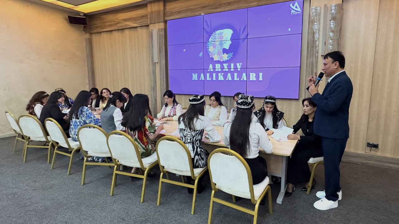 «Ўзархив» агентлиги тизимидаги архив муассасаларида фаолият юритаётган хотин-қизлар иштирокида “АРХИВ МАЛИКАЛАРИ-2026” Республика кўрик-танлови бўлиб ўтди