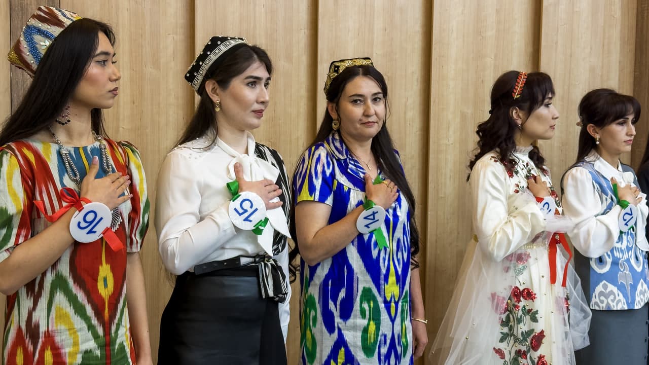 «Ўзархив» агентлиги тизимидаги архив муассасаларида фаолият юритаётган хотин-қизлар иштирокида “АРХИВ МАЛИКАЛАРИ-2026” Республика кўрик-танлови бўлиб ўтди