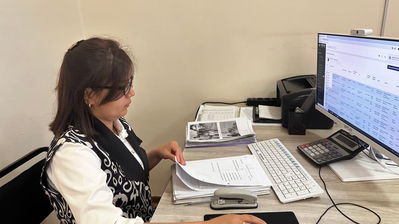 Татаристон Республикаси архивчилари делегацияси Бухоро вилояти Когон шаҳар давлат архивида бўлди