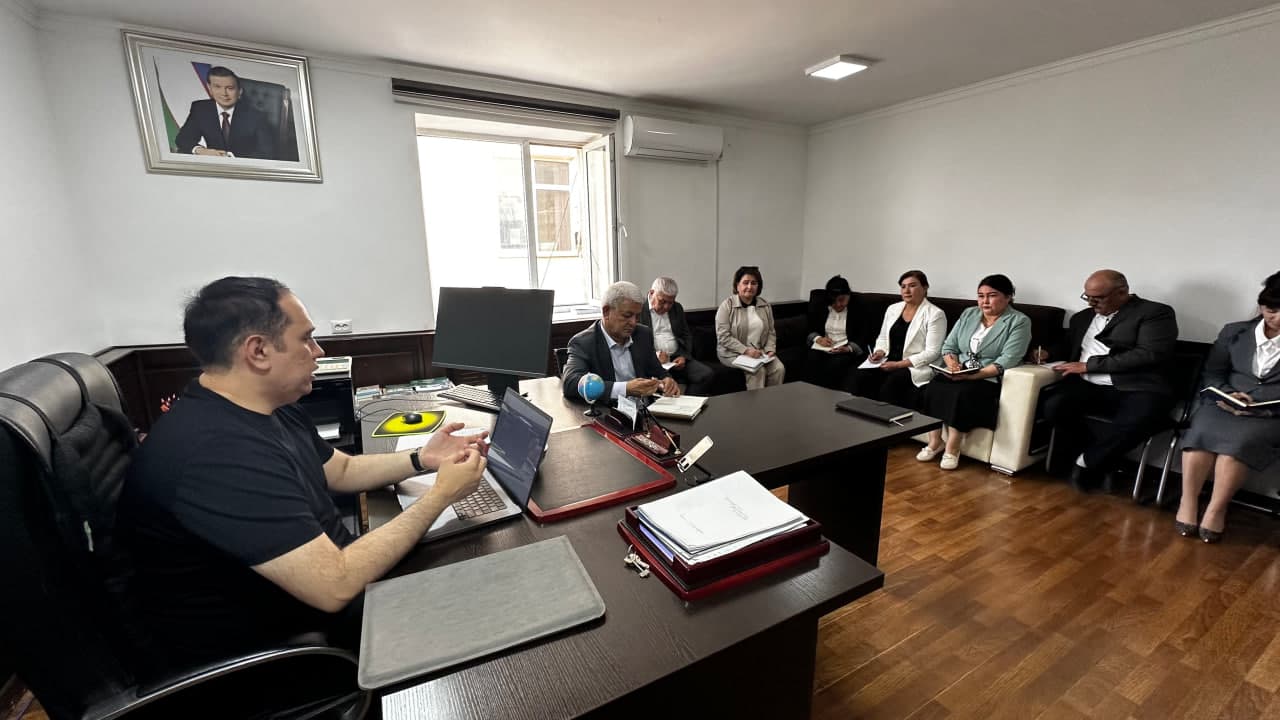 «Ўзархив» агентлиги директори Улуғбек Юсупов Бухоро вилоятидаги архив муассасалари раҳбарлари билан мулоқот ўтказди.