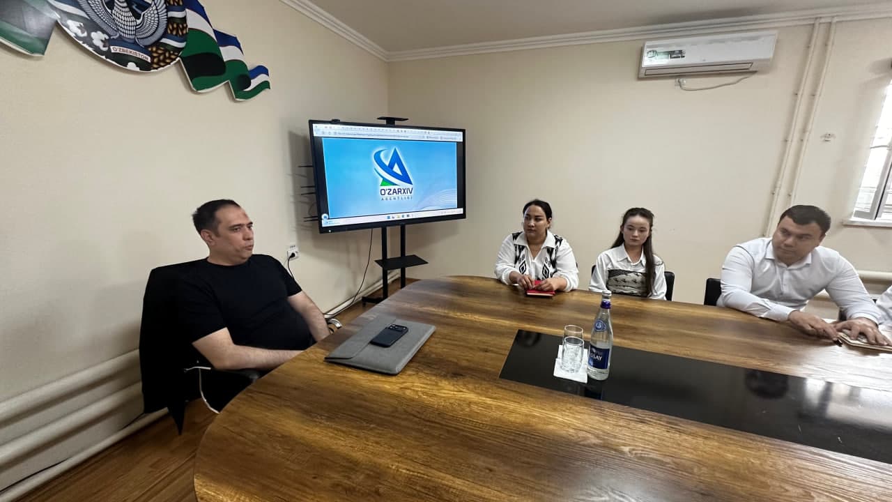 «Ўзархив» агентлиги директори У. Юсупов Бухоро вилоятидаги Ёш архивчи ходимлар билан учрашув ўтказди.