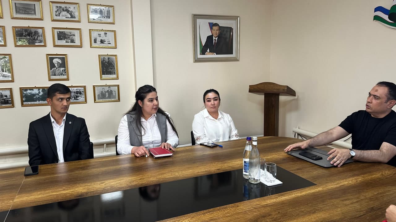 «Ўзархив» агентлиги директори У. Юсупов Бухоро вилоятидаги Ёш архивчи ходимлар билан учрашув ўтказди.