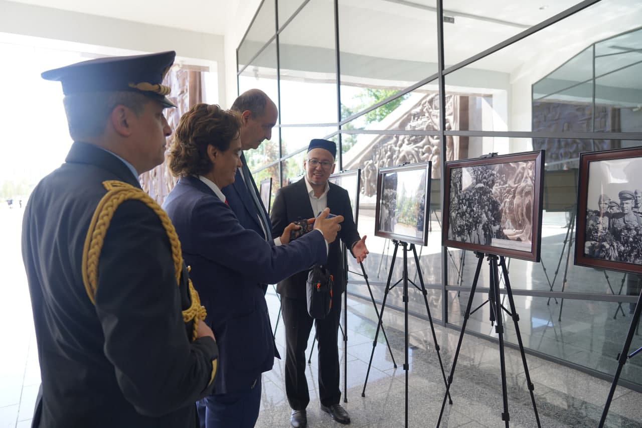 “Иккинчи жаҳон уруши: илмий тадқиқотлар ва тарихий маълумотлар” мавзусида халқаро илмий-амалий конференция ўтказилди.