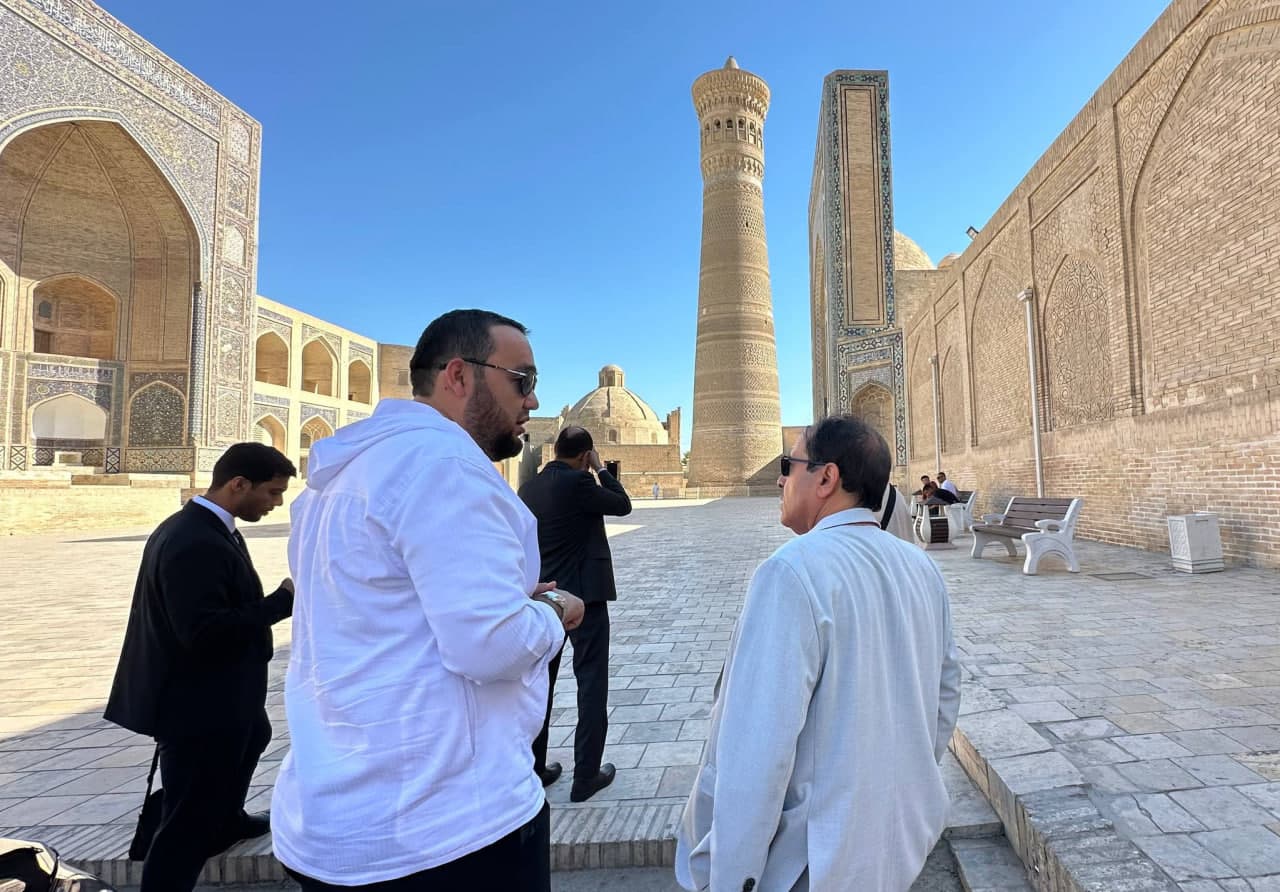 Уммон Султонлиги делегацияси Бухоронинг тарихий обидалари билан танишди