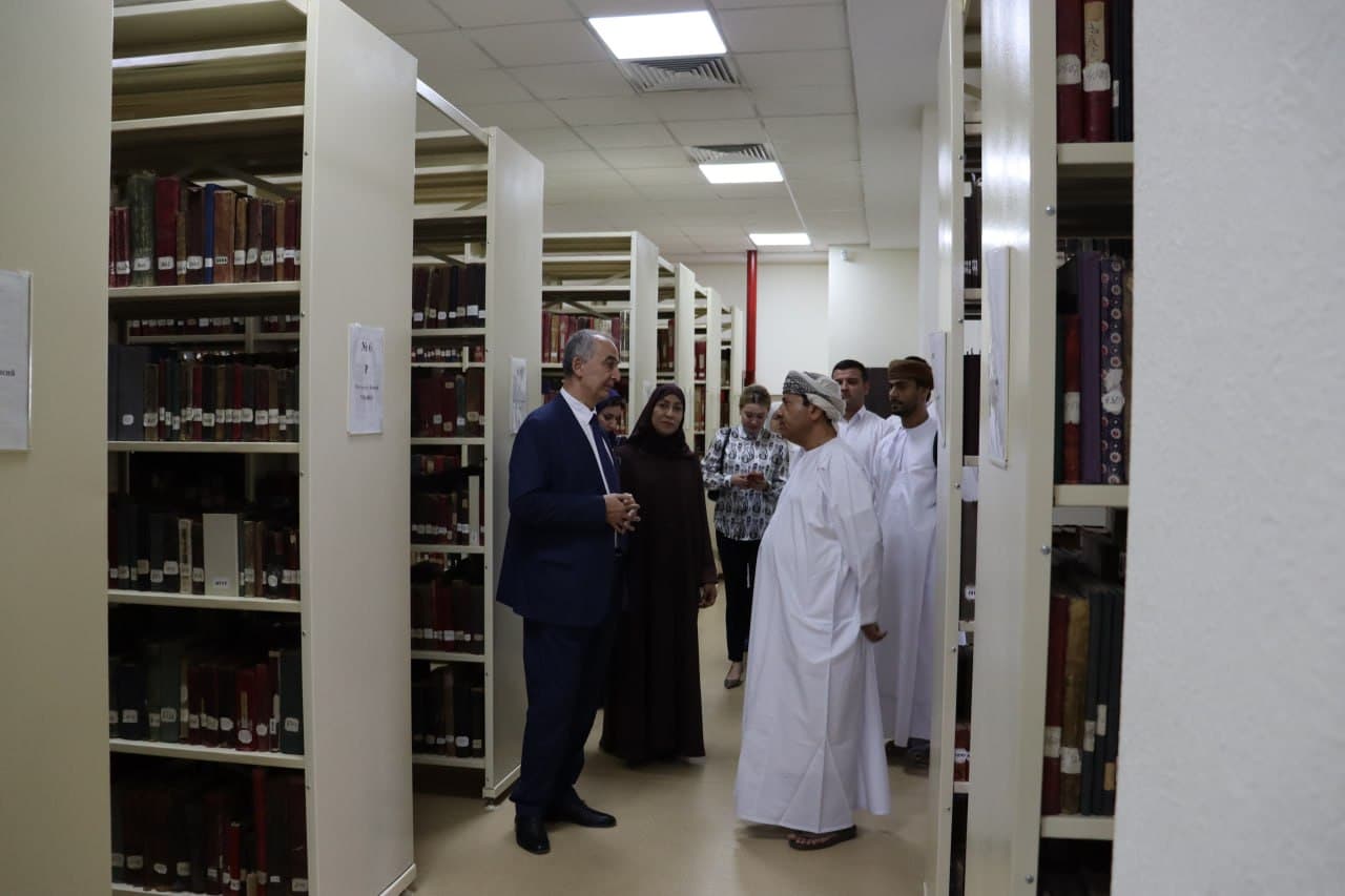 “O‘zarxiv” agentligi vakillari hamrohligida Ummon Sultonligi delegatsiyasi Sharqshunoslik institutida bo‘ldi