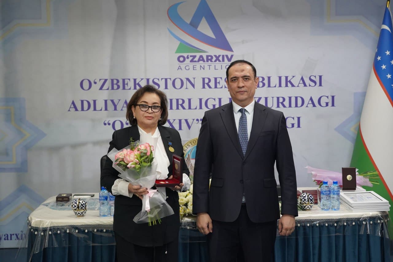 “YAGONA VATAN MADHI” — “O‘ZARXIV” AGENTLIGIDA BAYRAMONA TANTANA