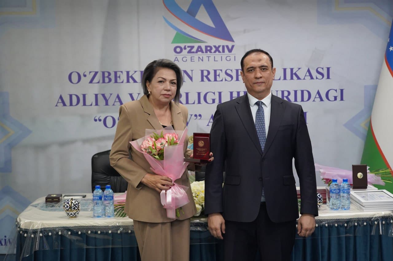“YAGONA VATAN MADHI” — “O‘ZARXIV” AGENTLIGIDA BAYRAMONA TANTANA