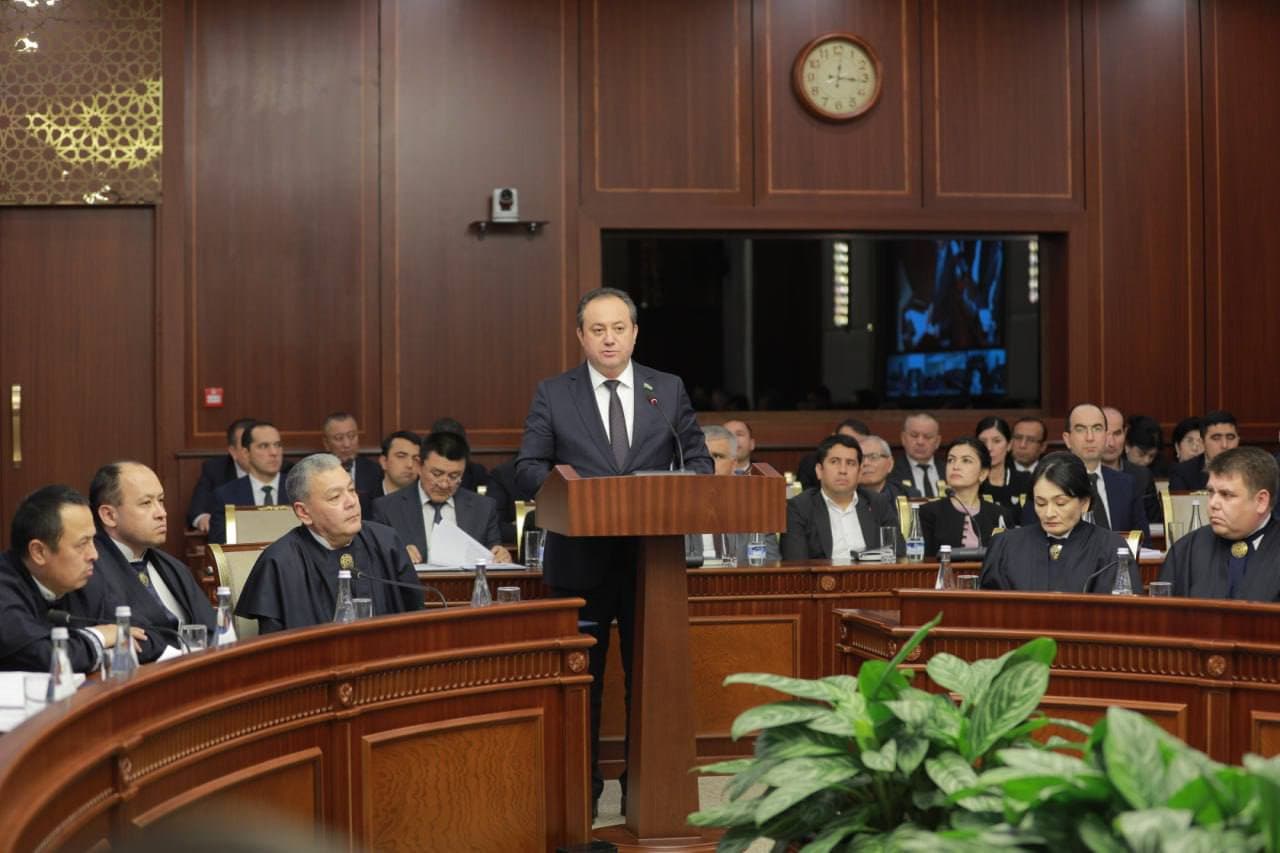 OLIY SUD PLENUMI MAJLISI BO'LIB O'TDI