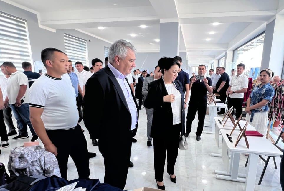 Namanganda sayyor qabul va tadbirkorlar bilan uchrashuv