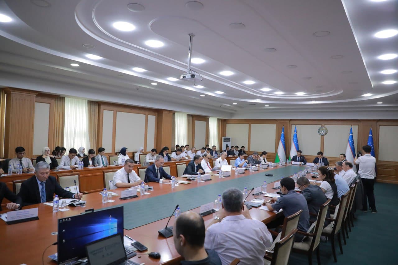 Yoshlar jinoyatchiligiga qarshi kurash davlat siyosati markazida