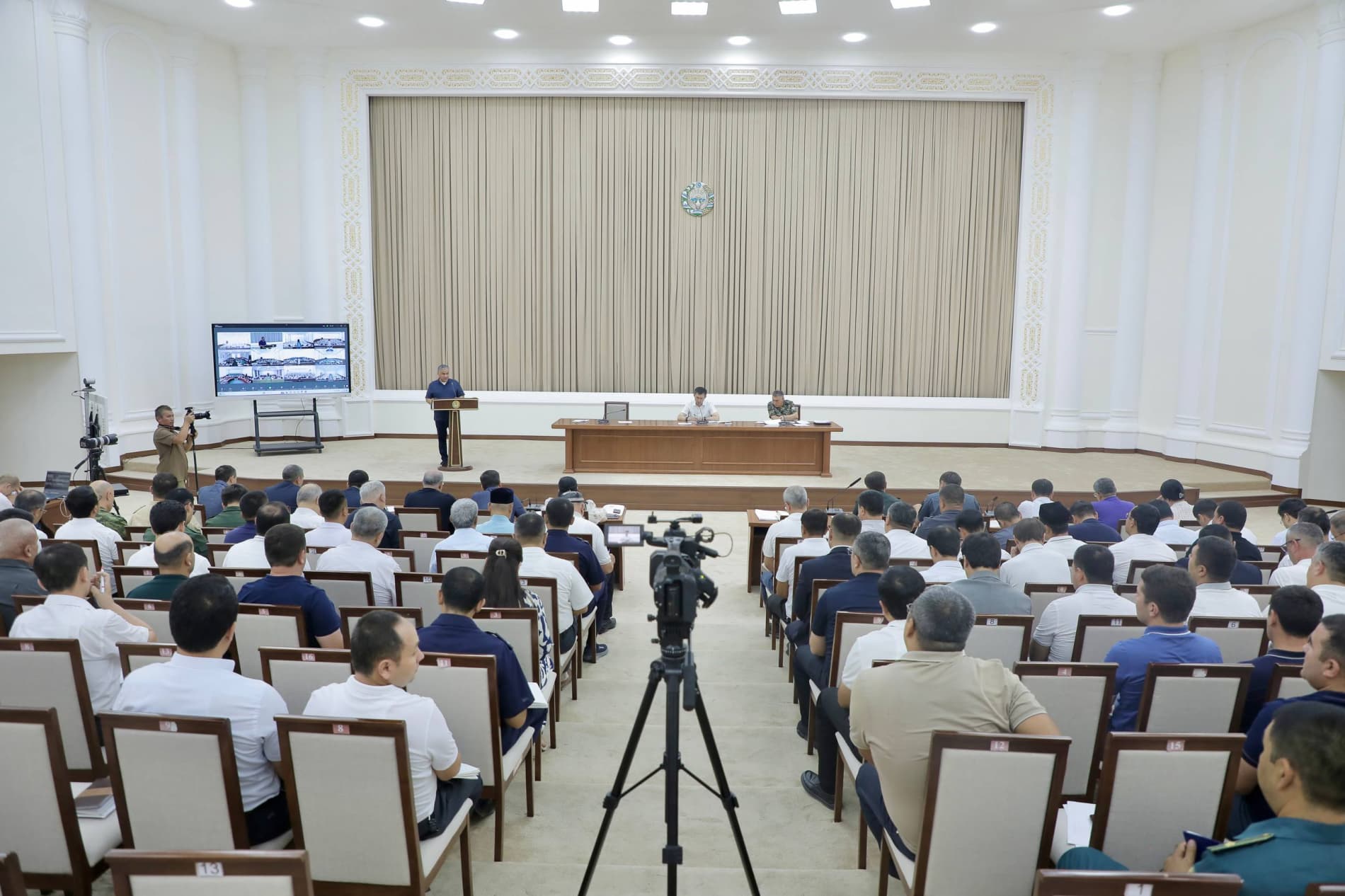 Respublika ishchi guruh Sirdaryoda