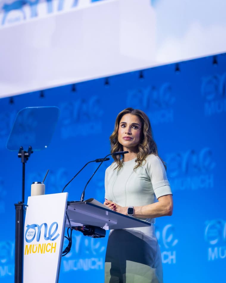 Молодёжь Узбекистана на саммите «Единый молодой мир 2025»!