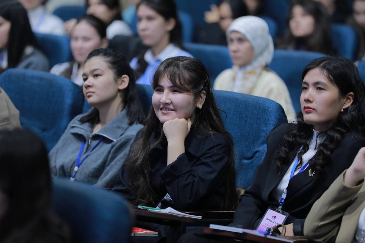 “Rivojlan” — xotin-qizlar uchun 8 haftalik ta’lim dasturi boshlandi