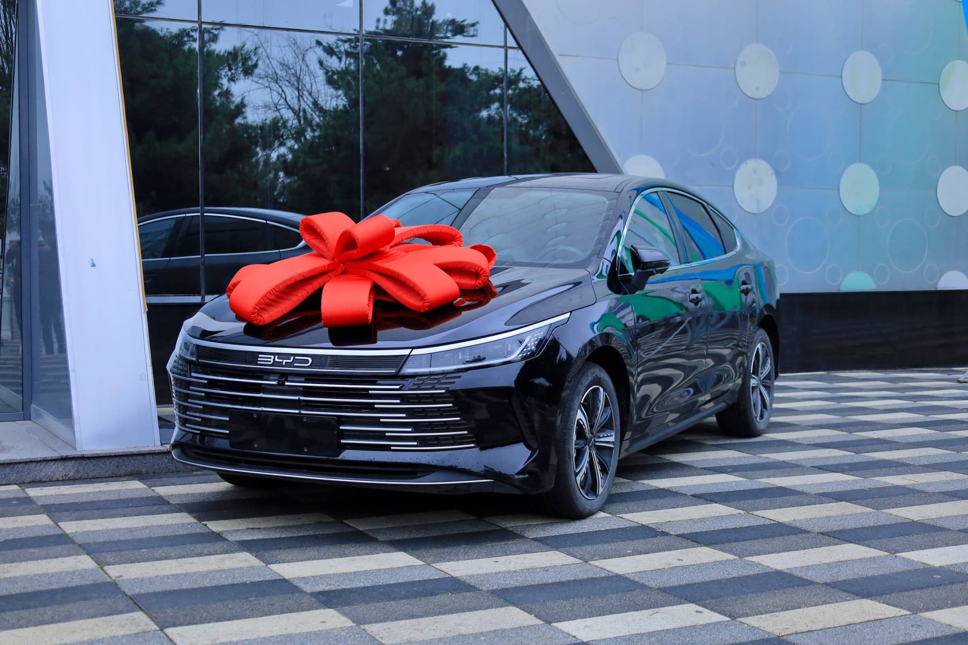 “Prezident sovg‘asi” o‘z egasini topdi: “Yosh kitobxon oila” tanlovi g‘oliblari aniqlandi!