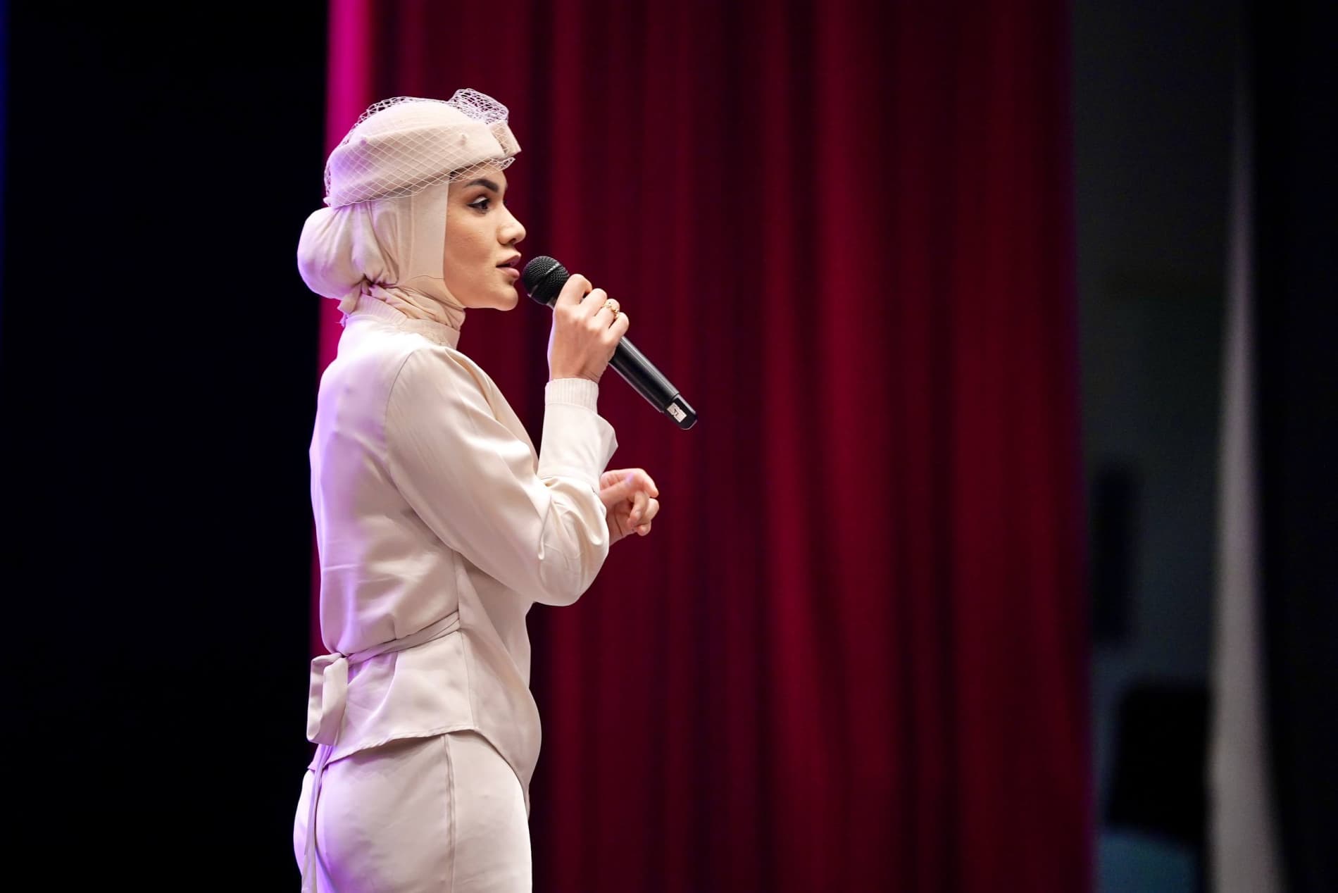 Каждая девушка — будущий лидер!