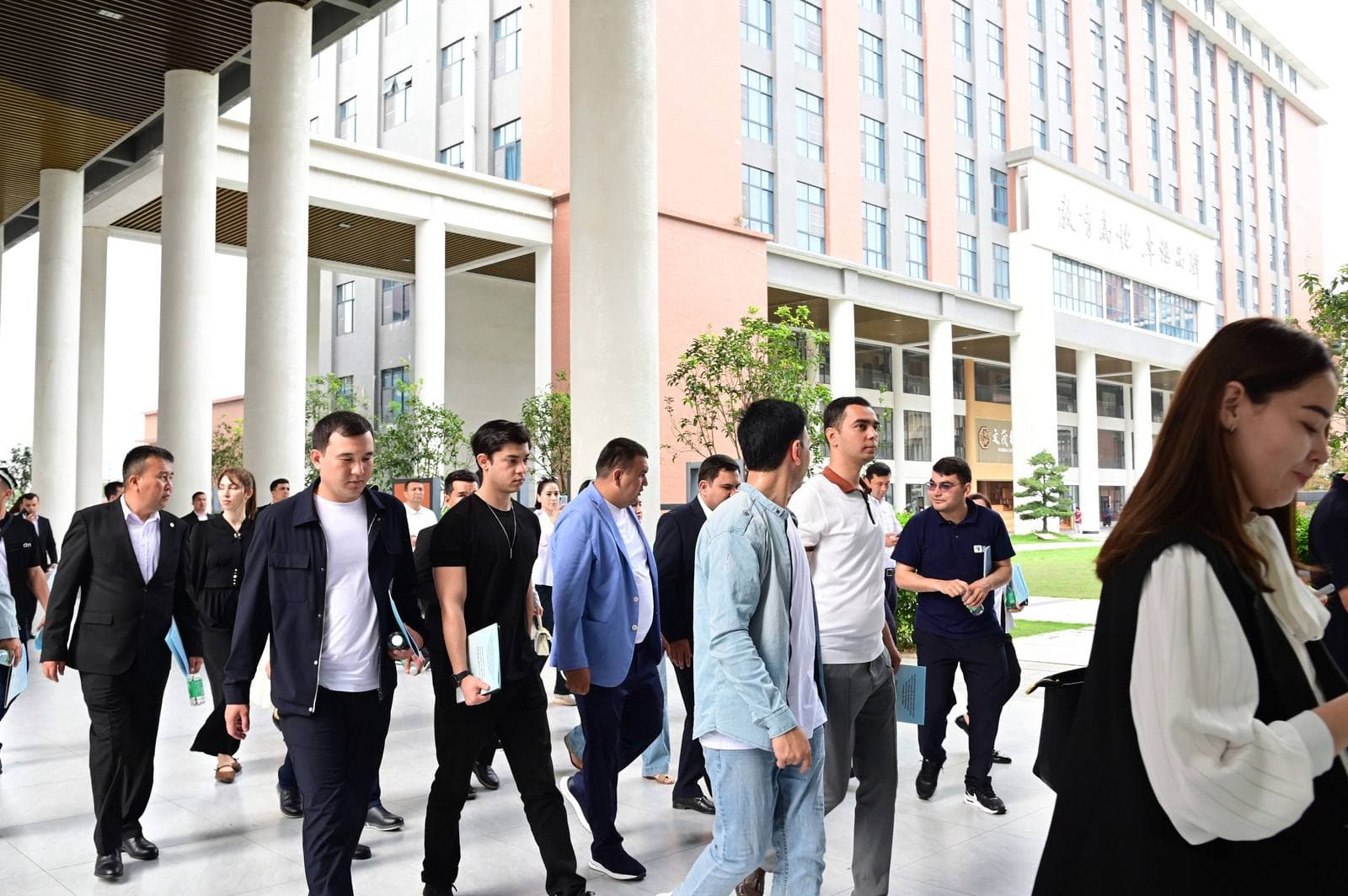 Youth leaders are gaining international experience in China