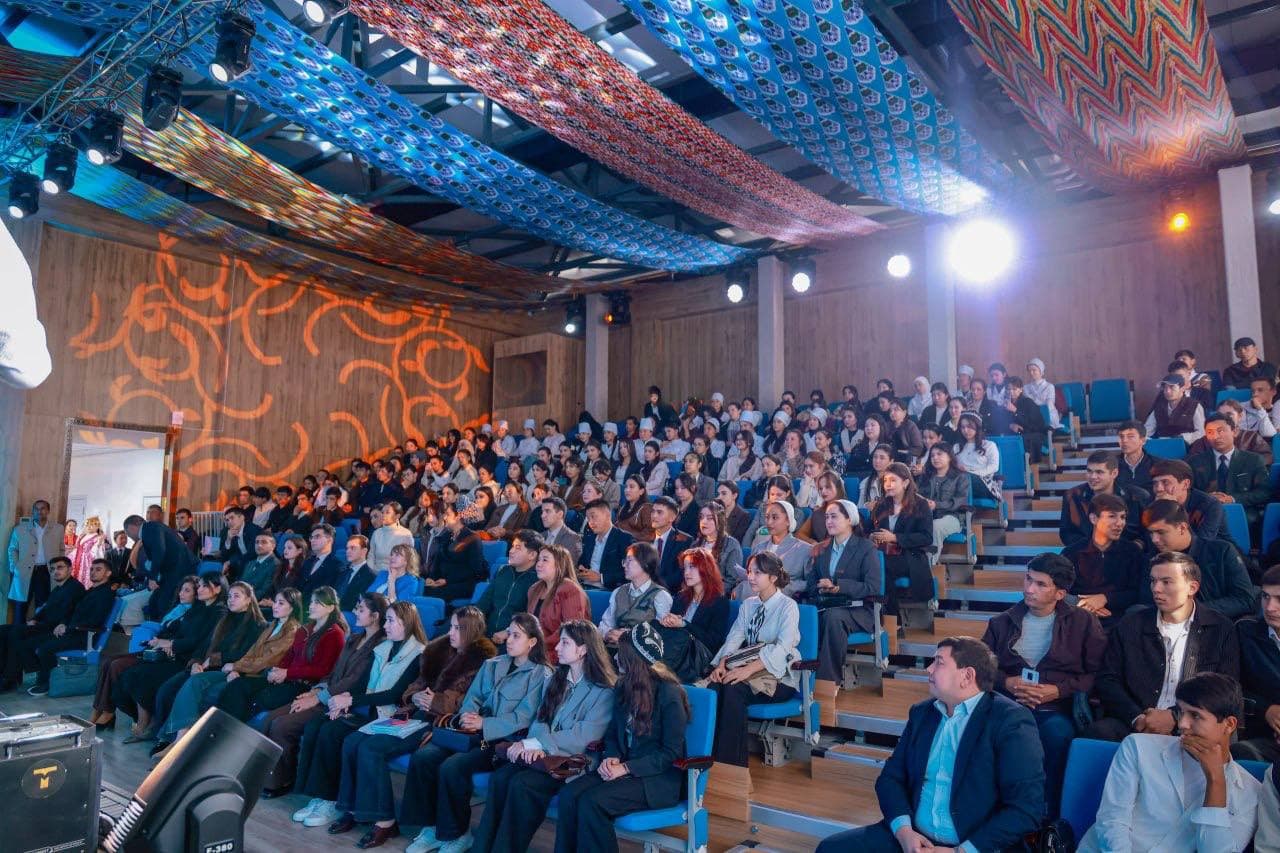 Commonwealth of Independent States Youth Forum Underway in Khiva