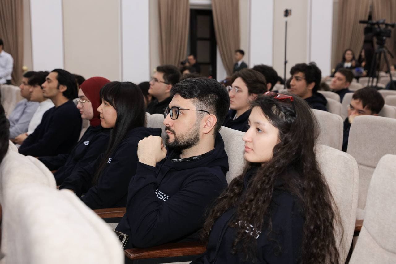 Fransiyada o‘tadigan xalqaro xakatonda O’zbekistondan ishtirok etadigan jamoa nomi ma’lum bo‘ldi