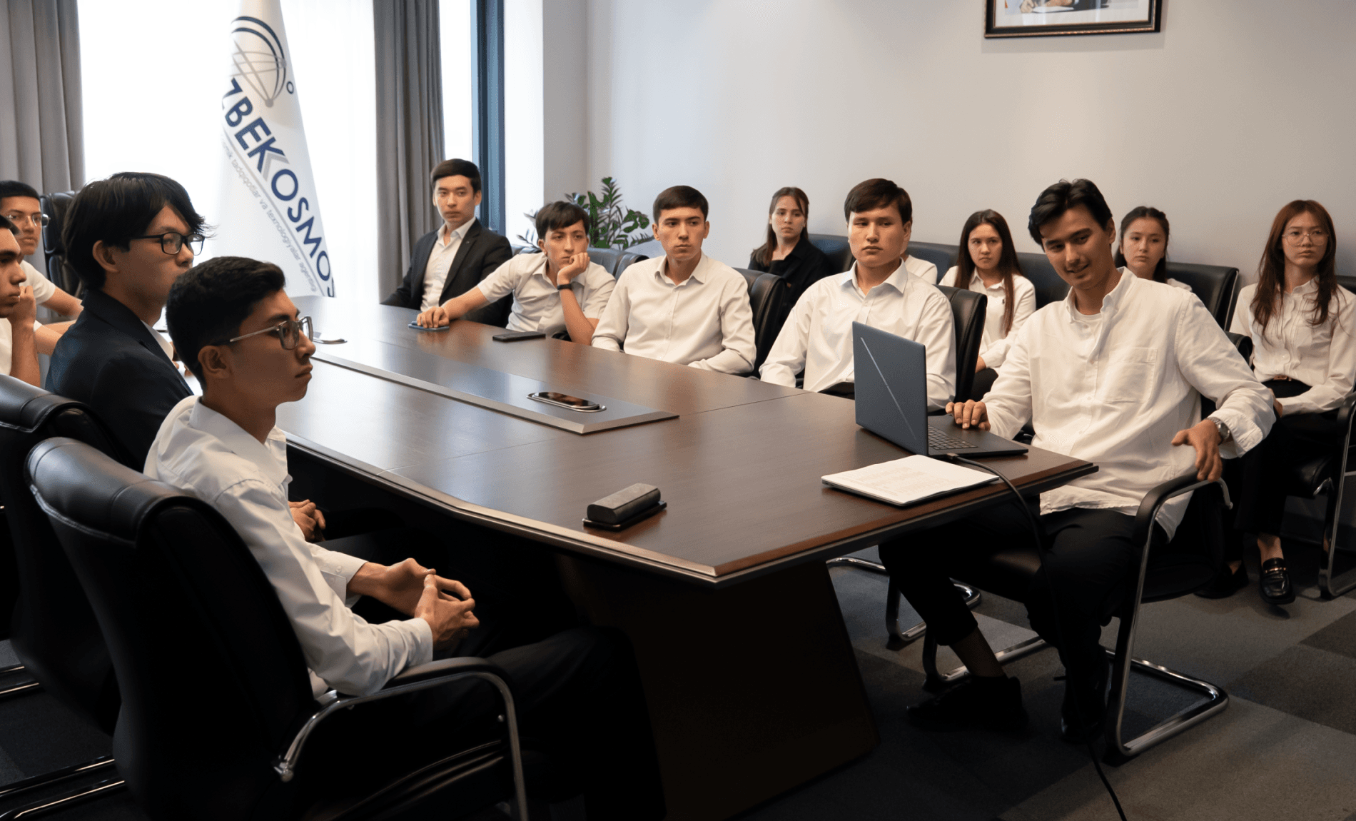 “O‘zbekkosmos" agentligida yoshlar bilan ochiq muloqot