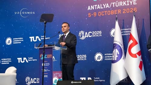 IAC-2026ning ilk kuni "O‘zbekkosmos" uchun muhim uchrashuvlar va tarixiy yangiliklarga boy bo'ldi
