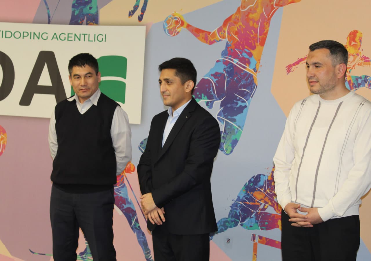 8-mart bayrami munosabati bilan Agentlik xotin-qizlariga ehtirom bildirildi