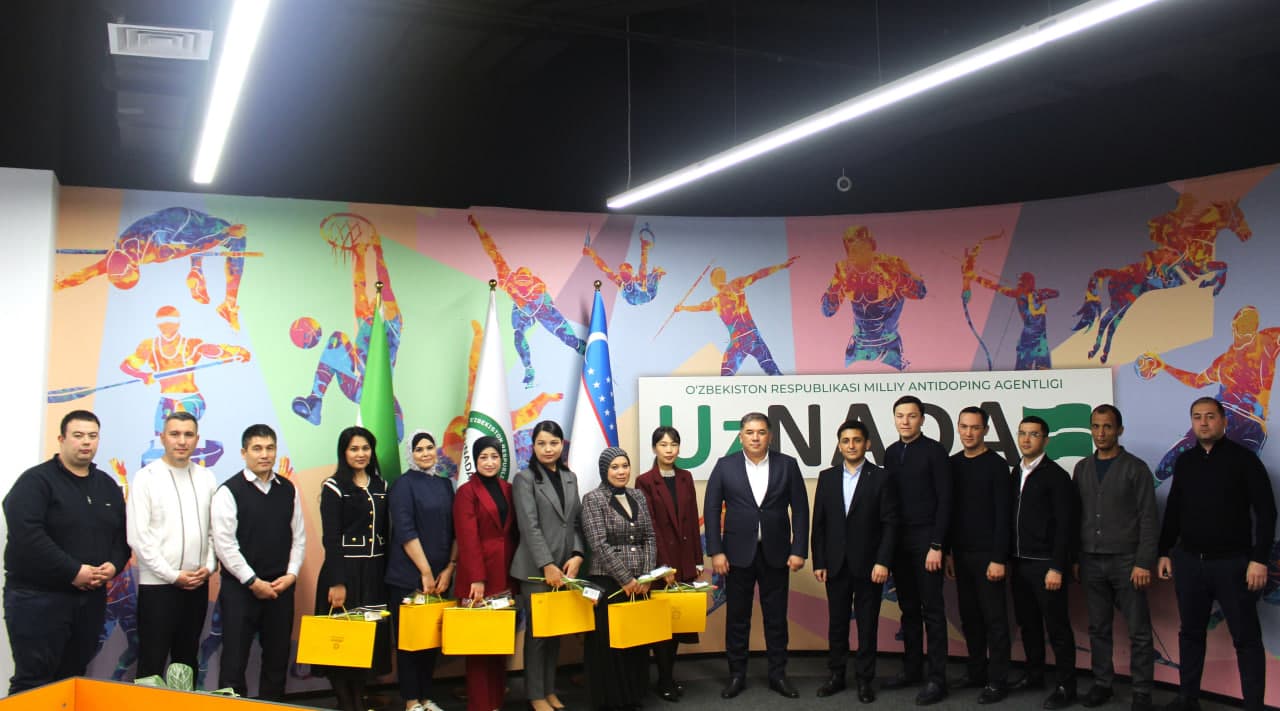 8-mart bayrami munosabati bilan Agentlik xotin-qizlariga ehtirom bildirildi