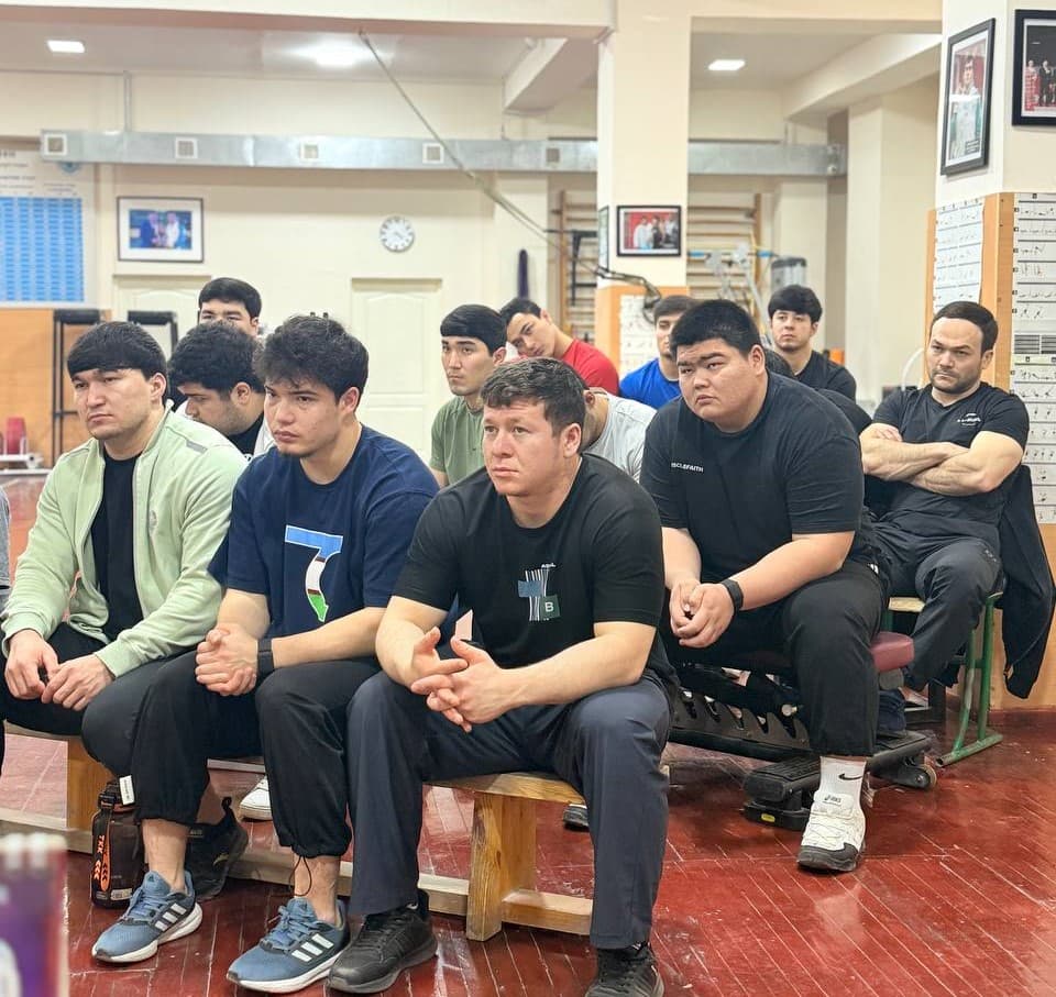 Og‘ir atletikachilar uchun qonunchilik va antidoping yangiliklari yuzasidan seminar o‘tkazildi