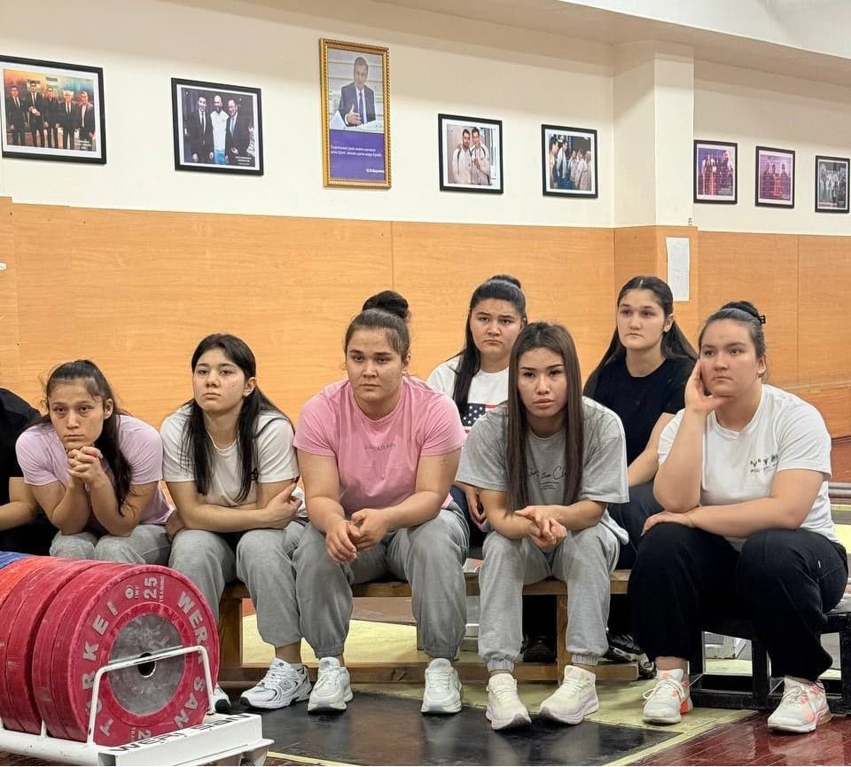 Og‘ir atletikachilar uchun qonunchilik va antidoping yangiliklari yuzasidan seminar o‘tkazildi