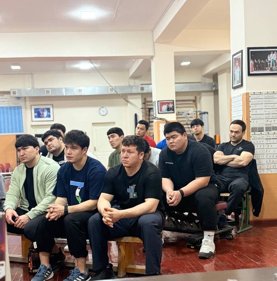 Og‘ir atletikachilar uchun qonunchilik va antidoping yangiliklari yuzasidan seminar o‘tkazildi