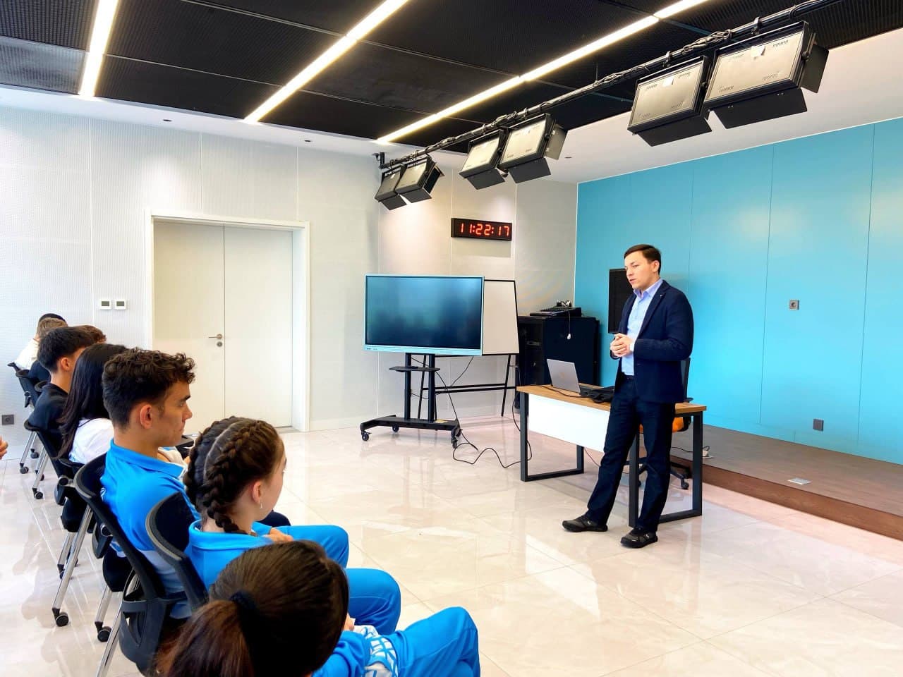 Suzish bo‘yicha terma jamoa a‘zolari uchun seminar o‘tkazildi