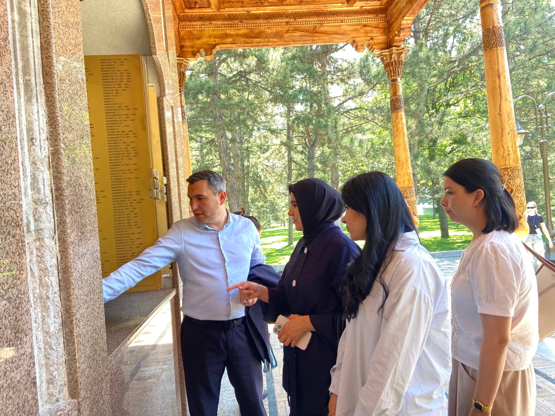 Xotira — millatning qalbi, ehtirom — uning ruhi