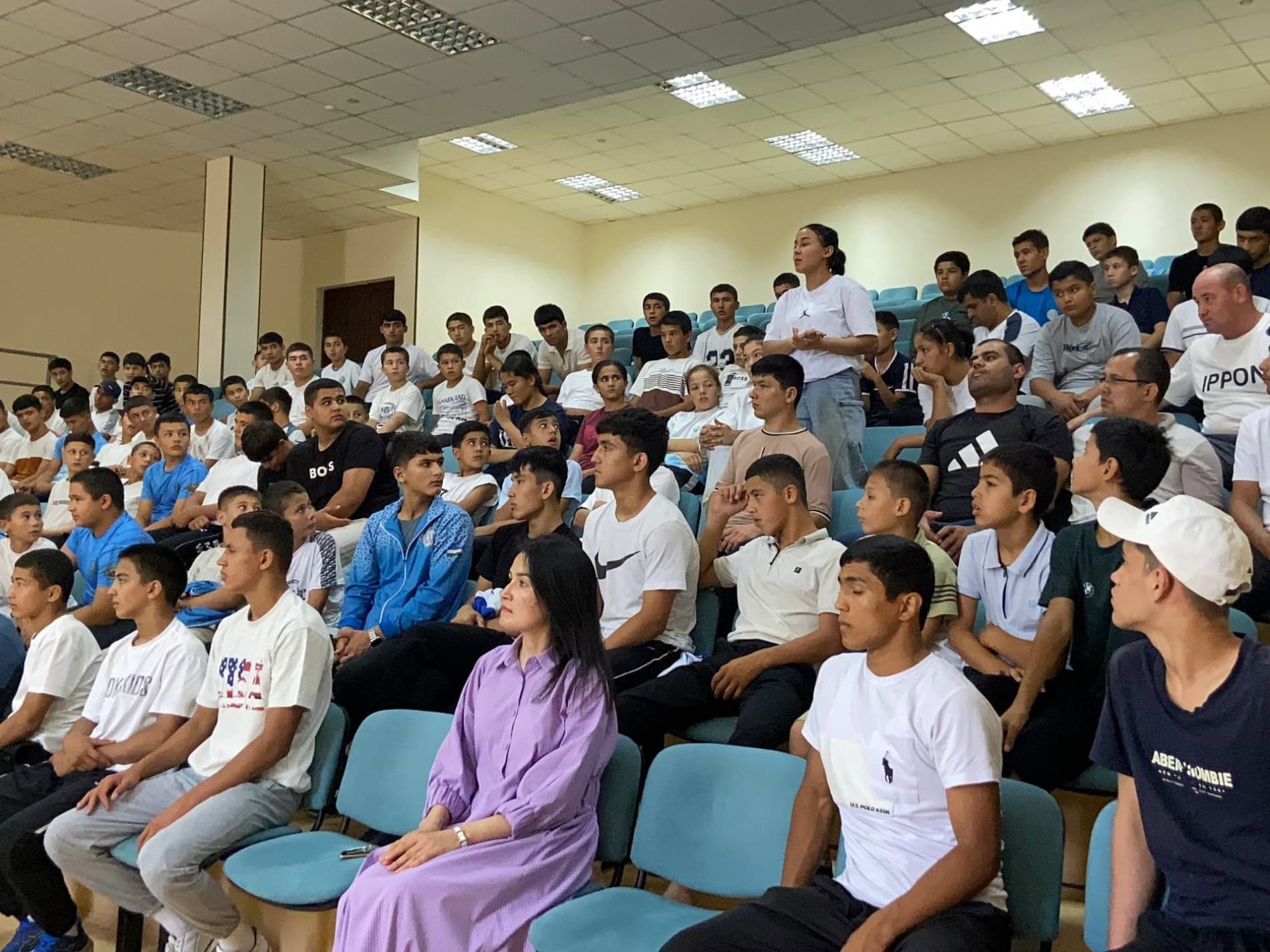 Bilim va mas’uliyat uyg‘unligi: Buxoroda tashkil etilgan seminar-treninglarda 300 dan ortiq sportchilar qamrab olindi