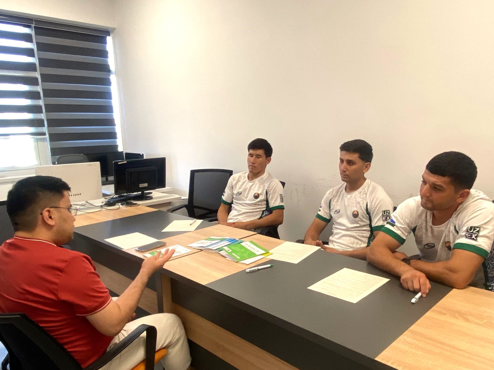 Kuch, intizom va toza sport: regbichilar bilan seminar tashkil etildi