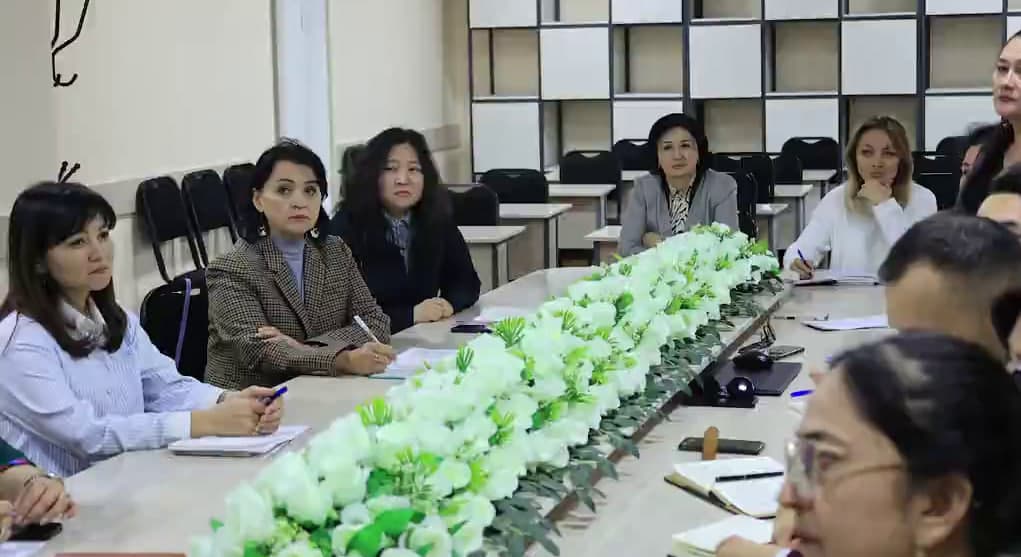 Повышение квалификации педагогов на основе международного сотрудничества.