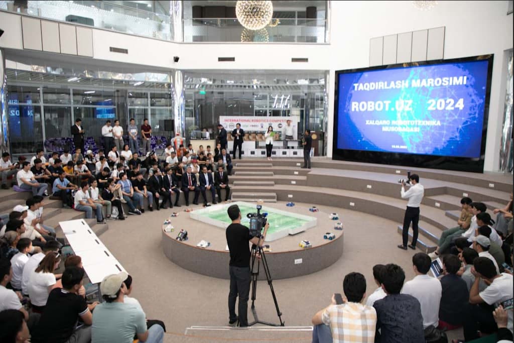 Awarding ceremony for the winners of the Robot.uz-2024 robotics competition took place