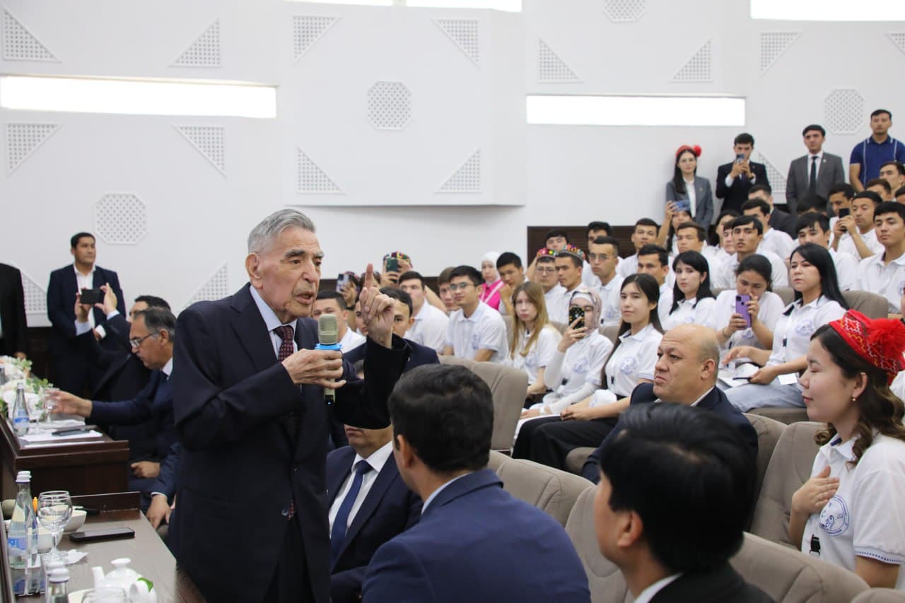 “Мирзо Улуғбек ворислари” танлови республика босқичининг барча иштирокчиси Тошкентдаги Турин политехника университетига имтиҳонсиз, танлов ғолиблари эса 2-курсдан ўқишга қабул қилинади