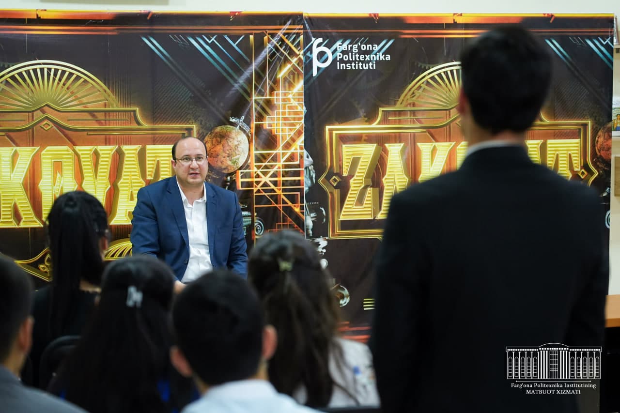 Заместитель министра высшего образования, науки и инноваций Отабек Махкамов посетил Ферганский политехнический институт