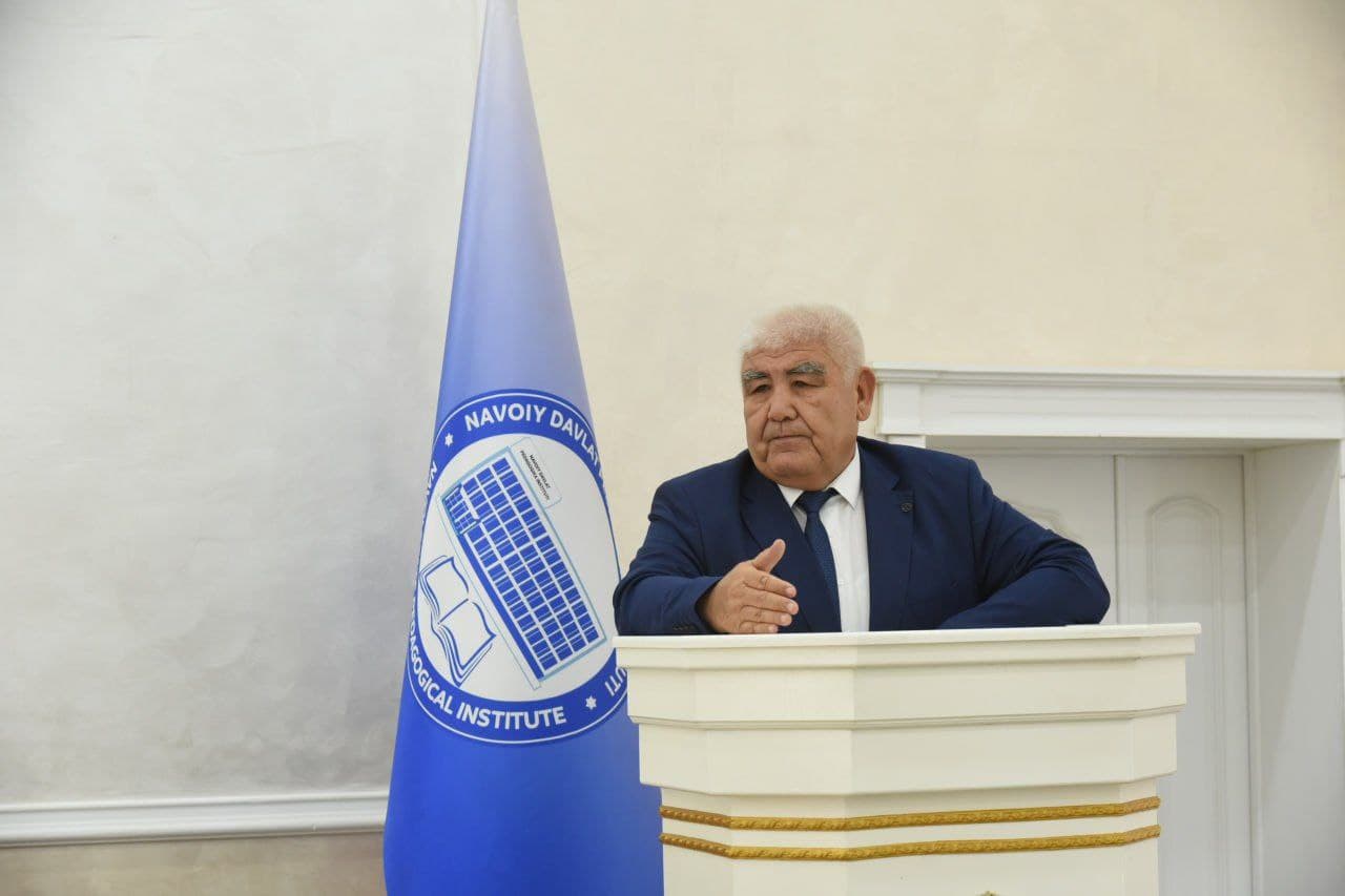 Navoiy davlat pedagogika institutining yangi rektori jamoaga tanishtirildi