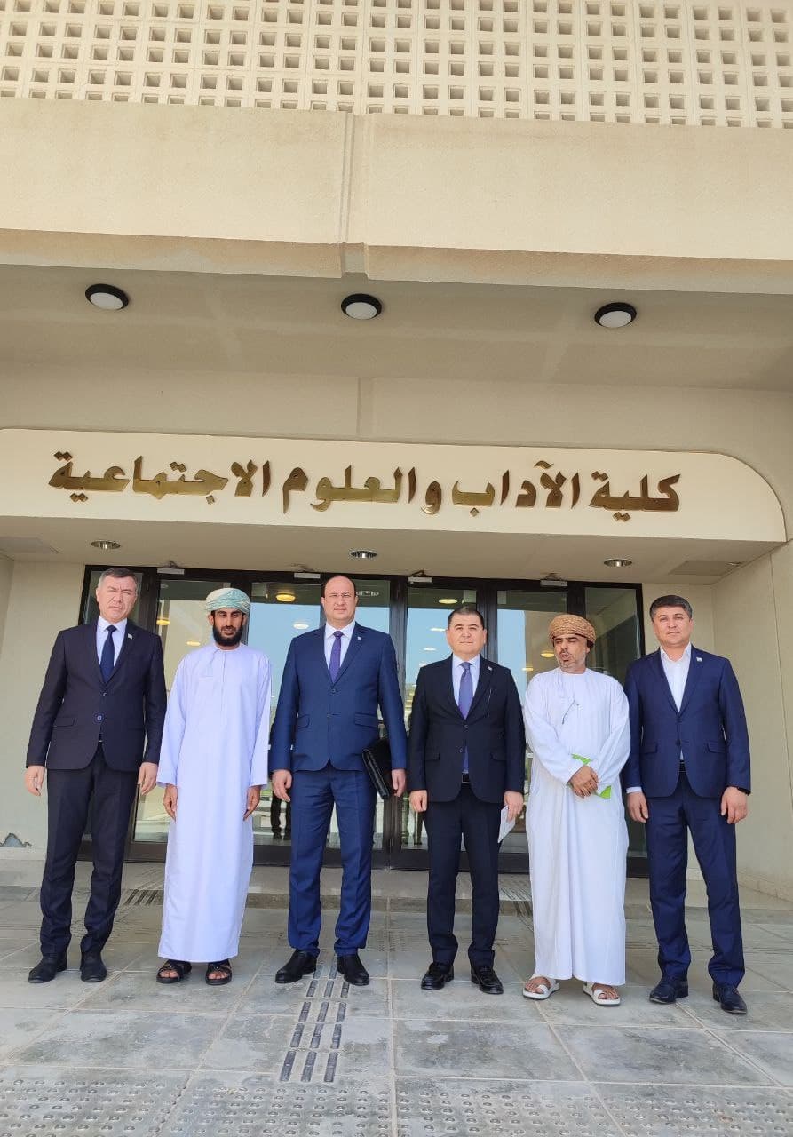 Endi o‘zbekistonlik arab tili o‘qituvchilari O‘mon Sultonligida har yili malaka oshiradilar