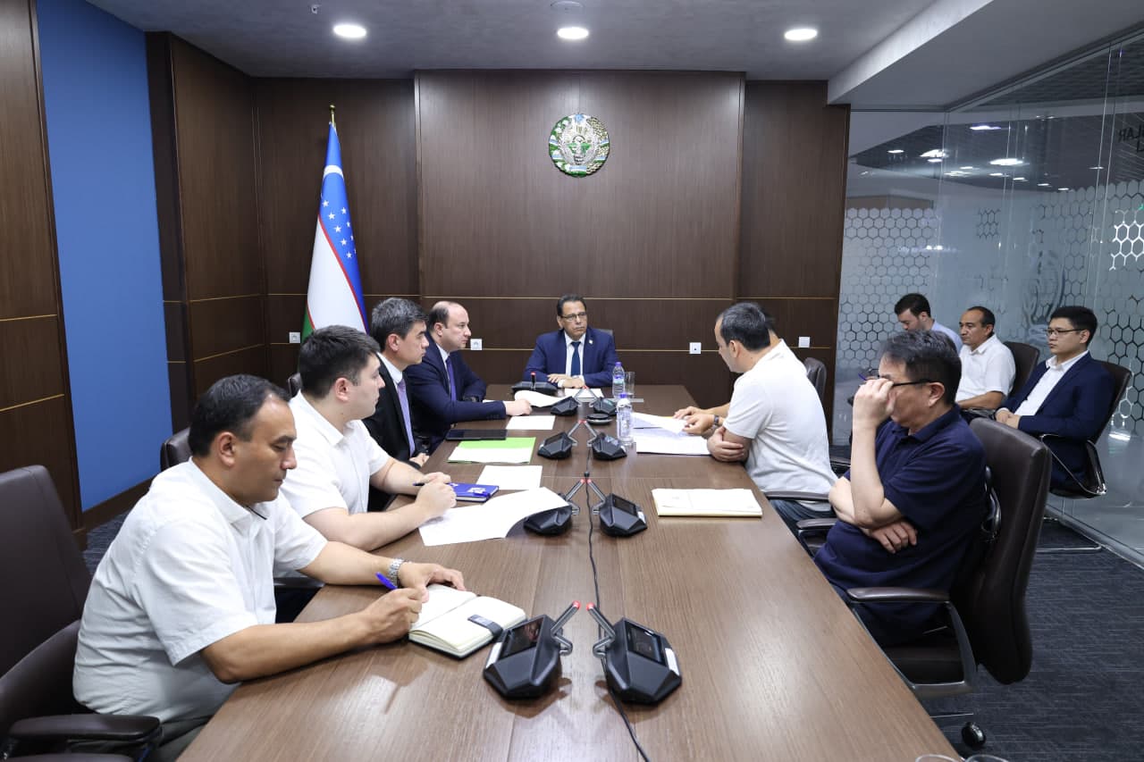 5 июнь куни фуқароларнинг олий ва профессионал таълим, фан ҳамда инновациялар соҳаларига оид масалаларига ечим бериш мақсадида вазир Қўнғиротбой Шарипов навбатдаги қабулни ўтказди.