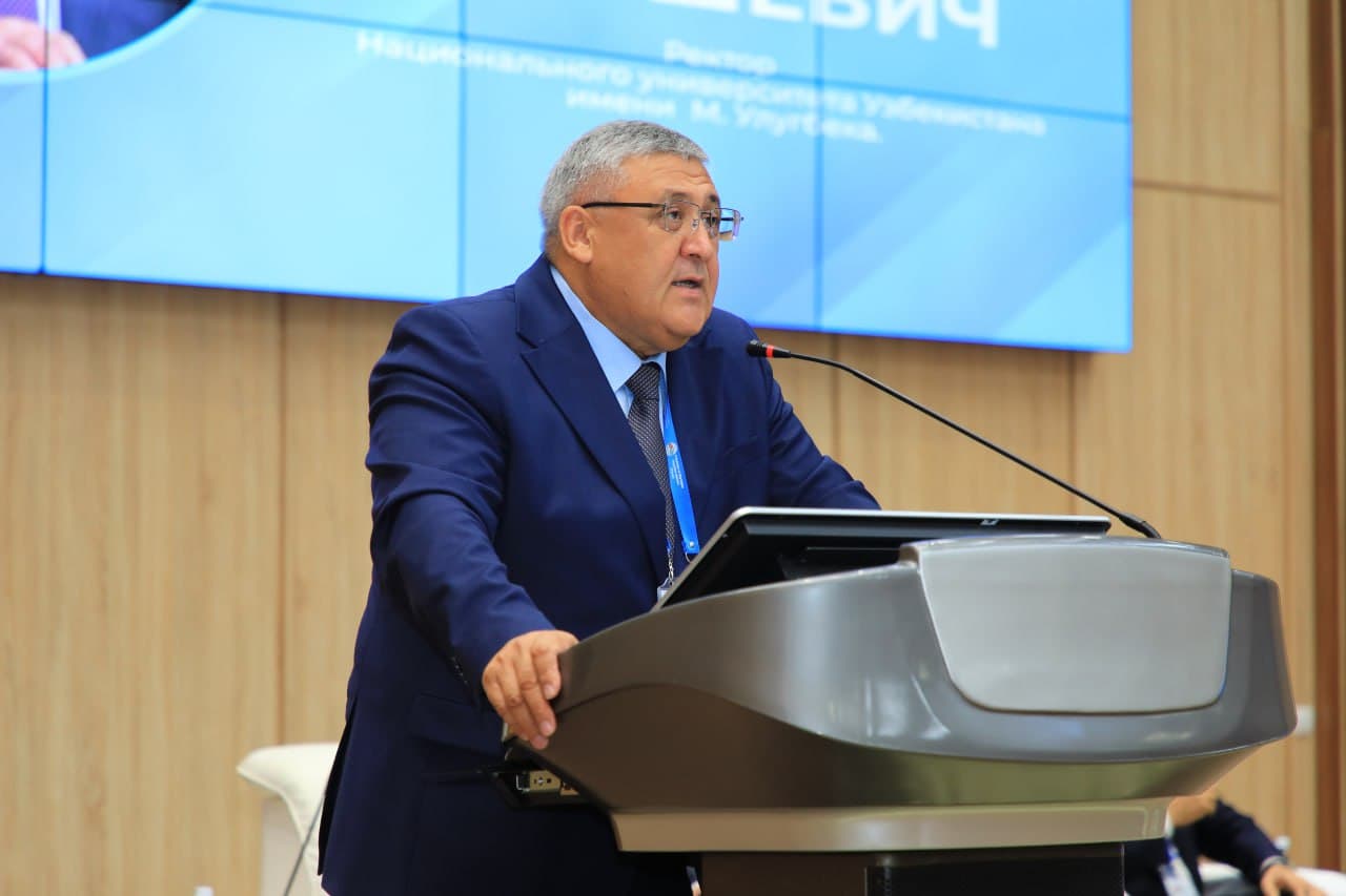 The rectors of the leading universities of the two countries delivered lectures