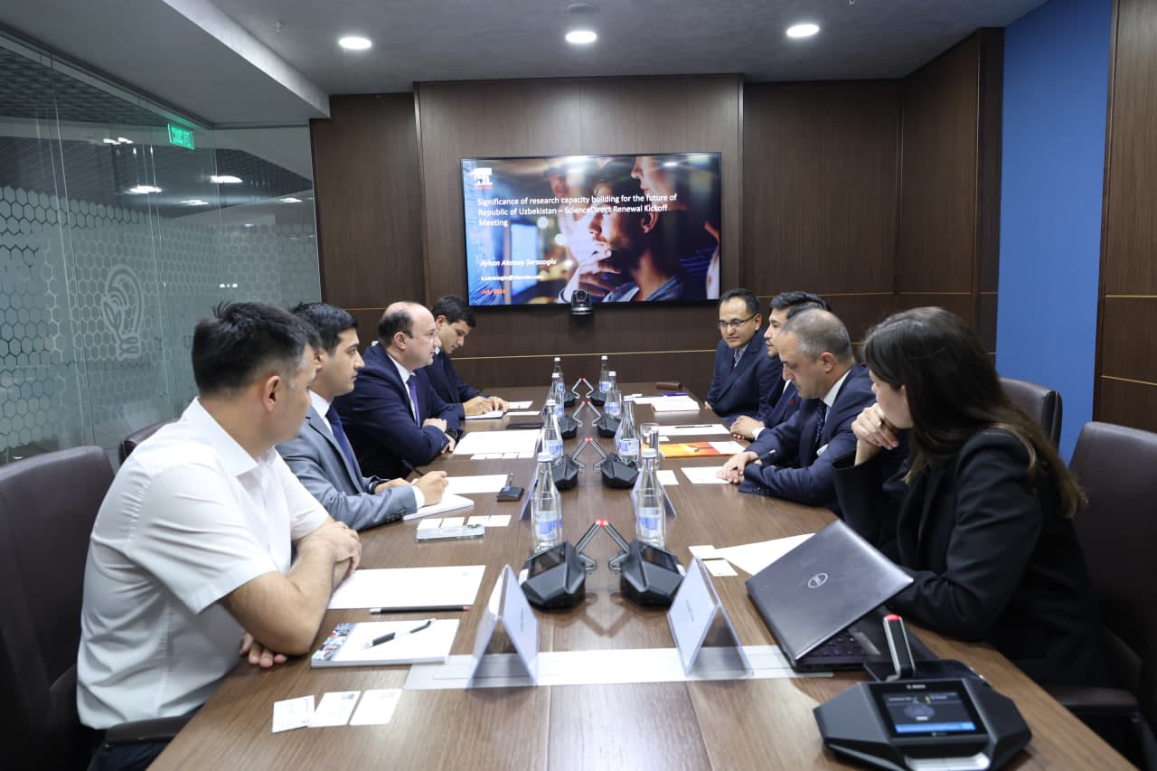 Обсуждены перспективы развития с компанией ELSEVIER