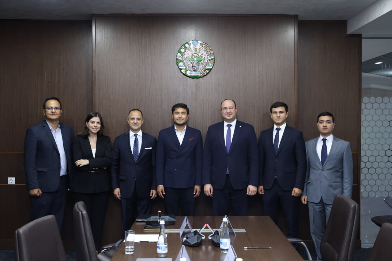 Обсуждены перспективы развития с компанией ELSEVIER