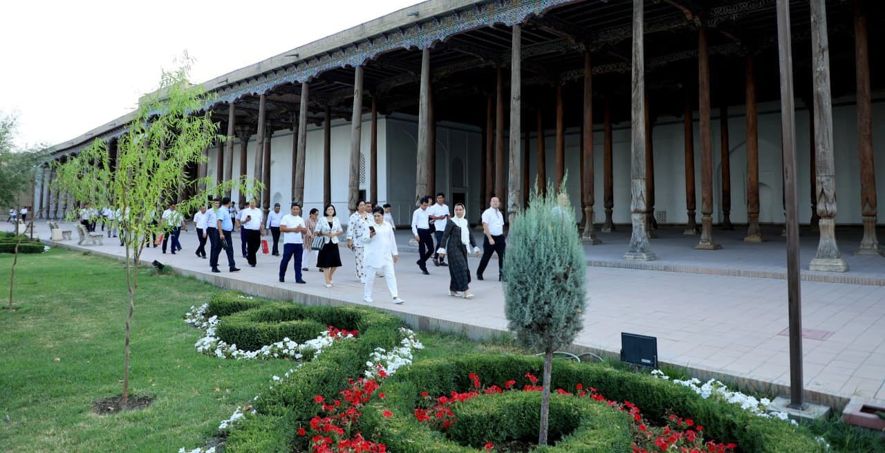 Qo‘qonda turizm sohasida kadrlar tayyorlash istiqbollari muhokama qilinmoqda
