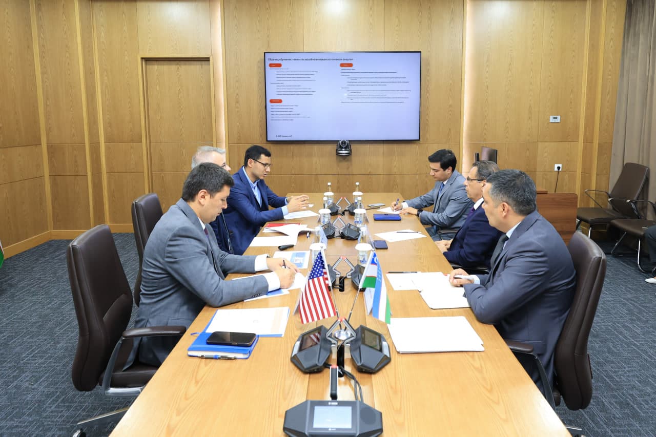 GWP Solutions компанияси билан касбий таълим соҳасида ҳамкорлик истиқболлари муҳокама қилинди