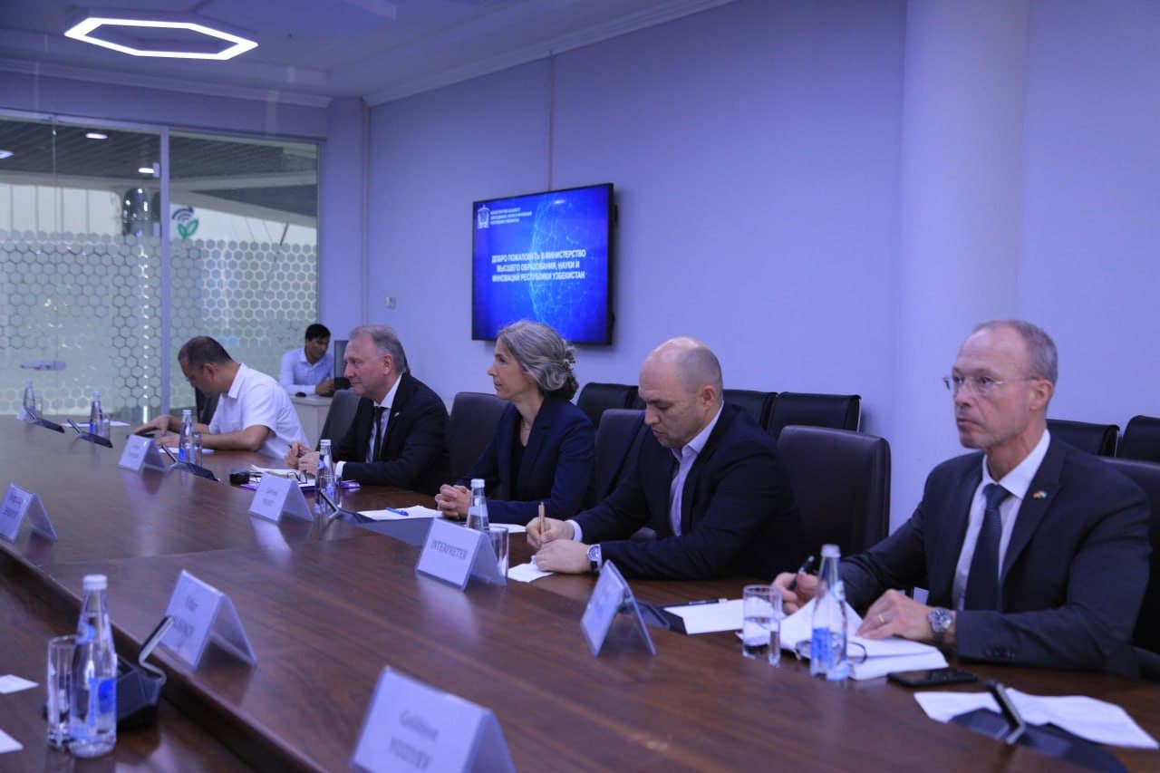 Профессионал таълимда дуал таълимни ривожлантириш ва таълим сифатини таъминлаш бўйича Германия инвестицияси ва грант лойиҳаларини жалб қилиш масаласи муҳокама қилинди